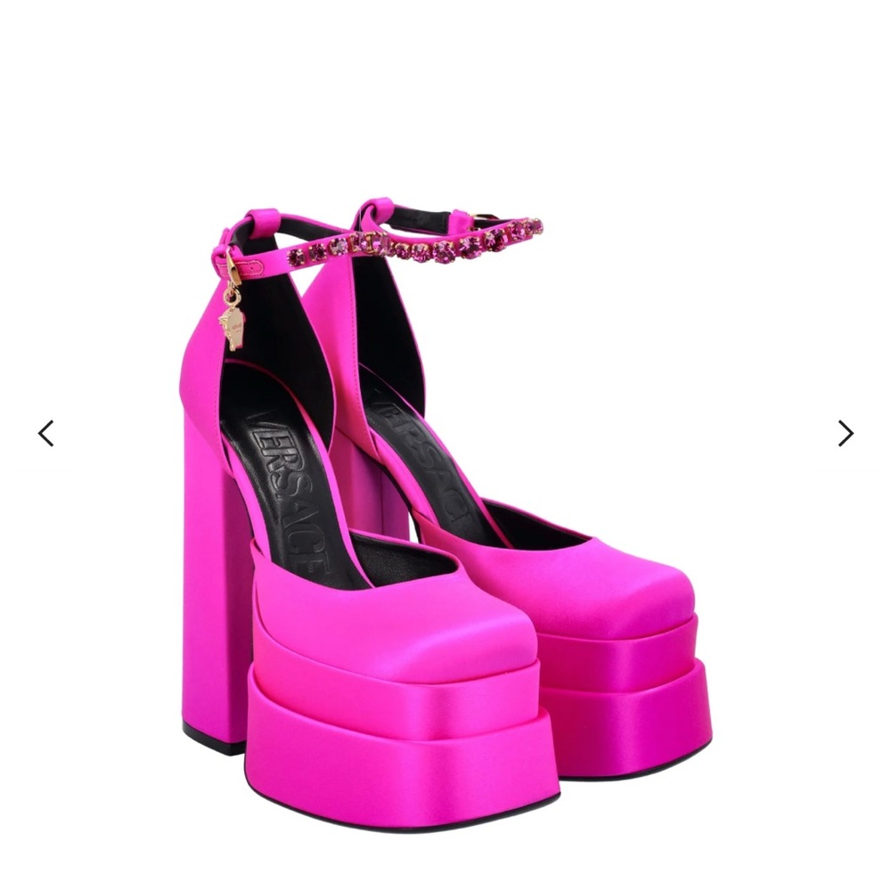 Versace Medusa Aevitas Platform Pump Fuschia EU 37 1295